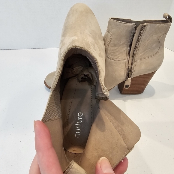 Nurture Boots Women's Size 10 Tan Leather Zip Up Ankle Boot Western Chunk Heel - Picture 12 of 15